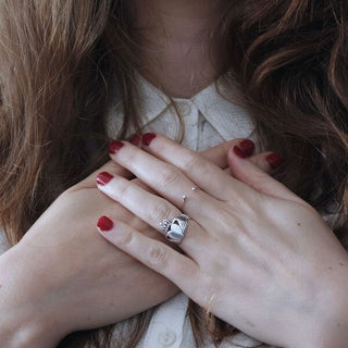 How To Live and Love Through The Heart